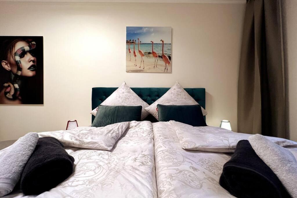 Soul-Apartment Terrasse Privat-Parkplatz Boxspringbett 55Zoll Tv Wlan Лейпциг Экстерьер фото